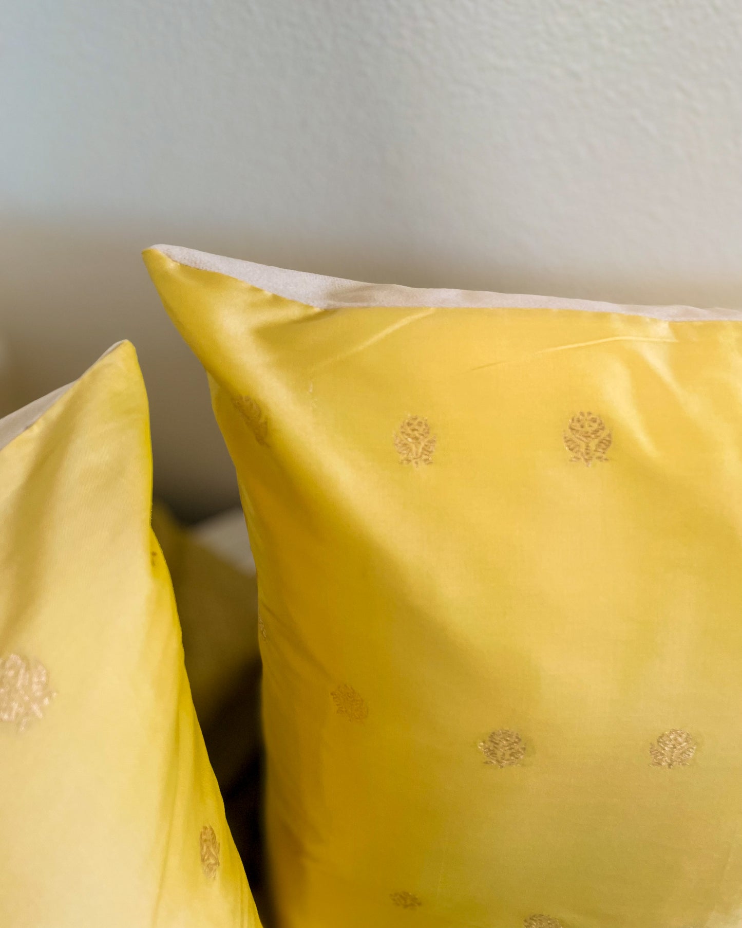 Golden Roses Cushions