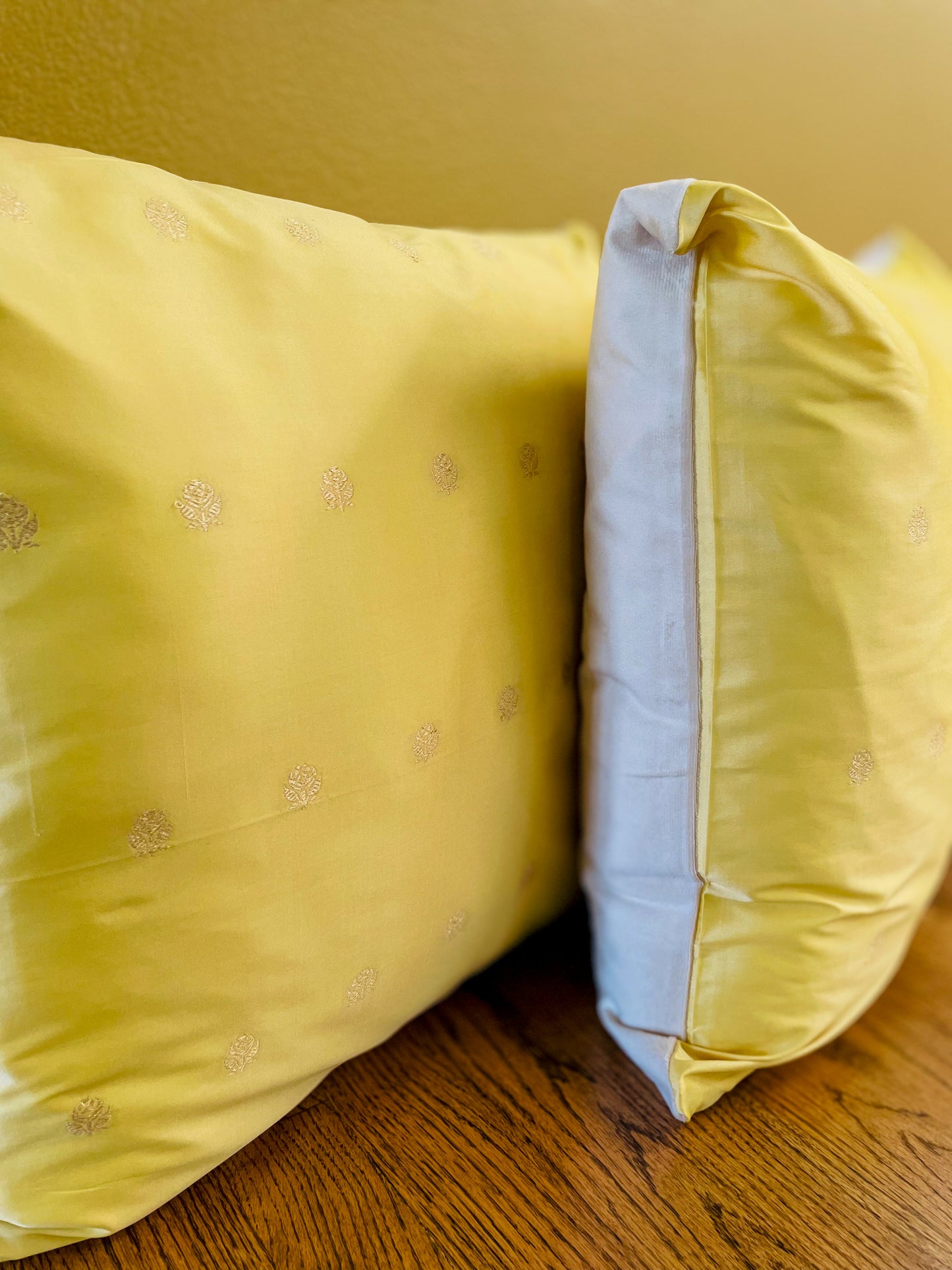 Golden Roses Cushions