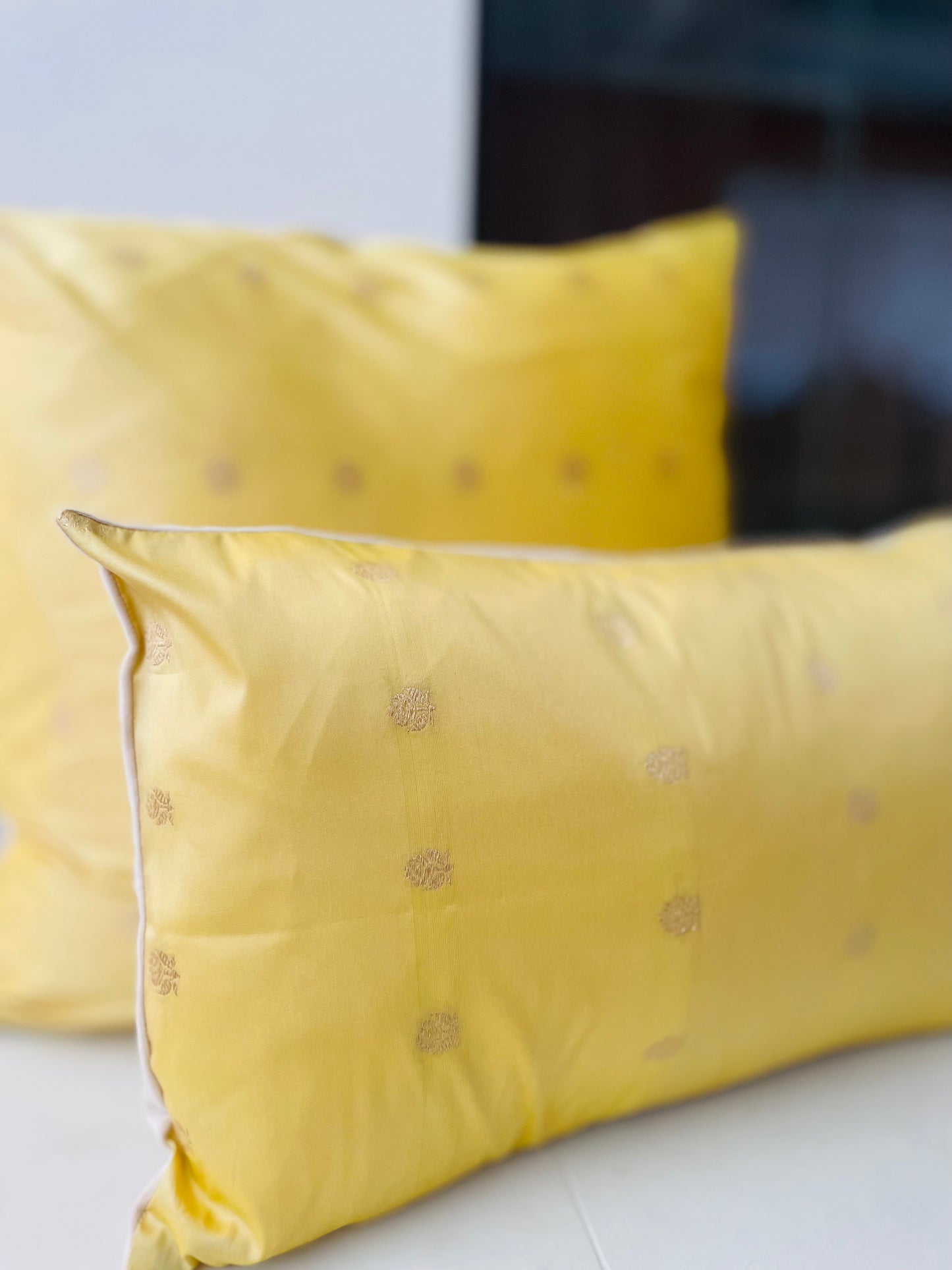 Golden Roses Cushions