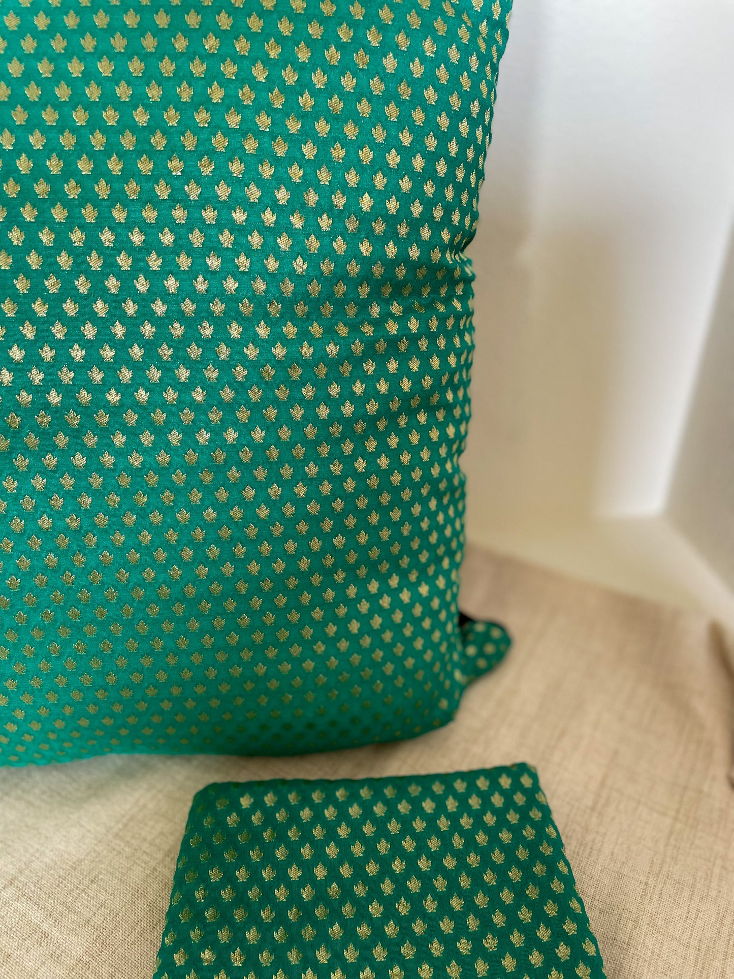 Maple Leaves Cushions