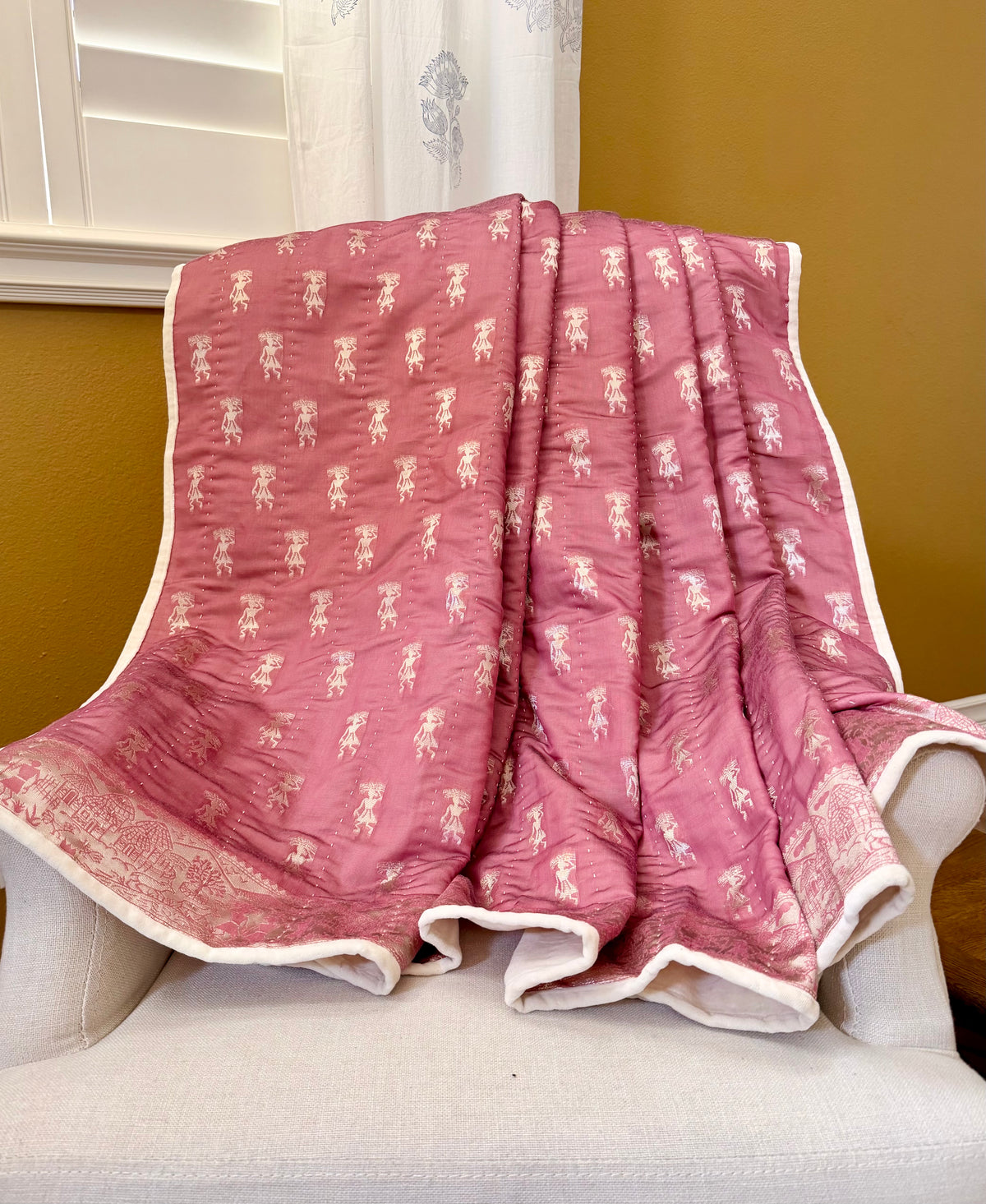 The Dhaani Throw