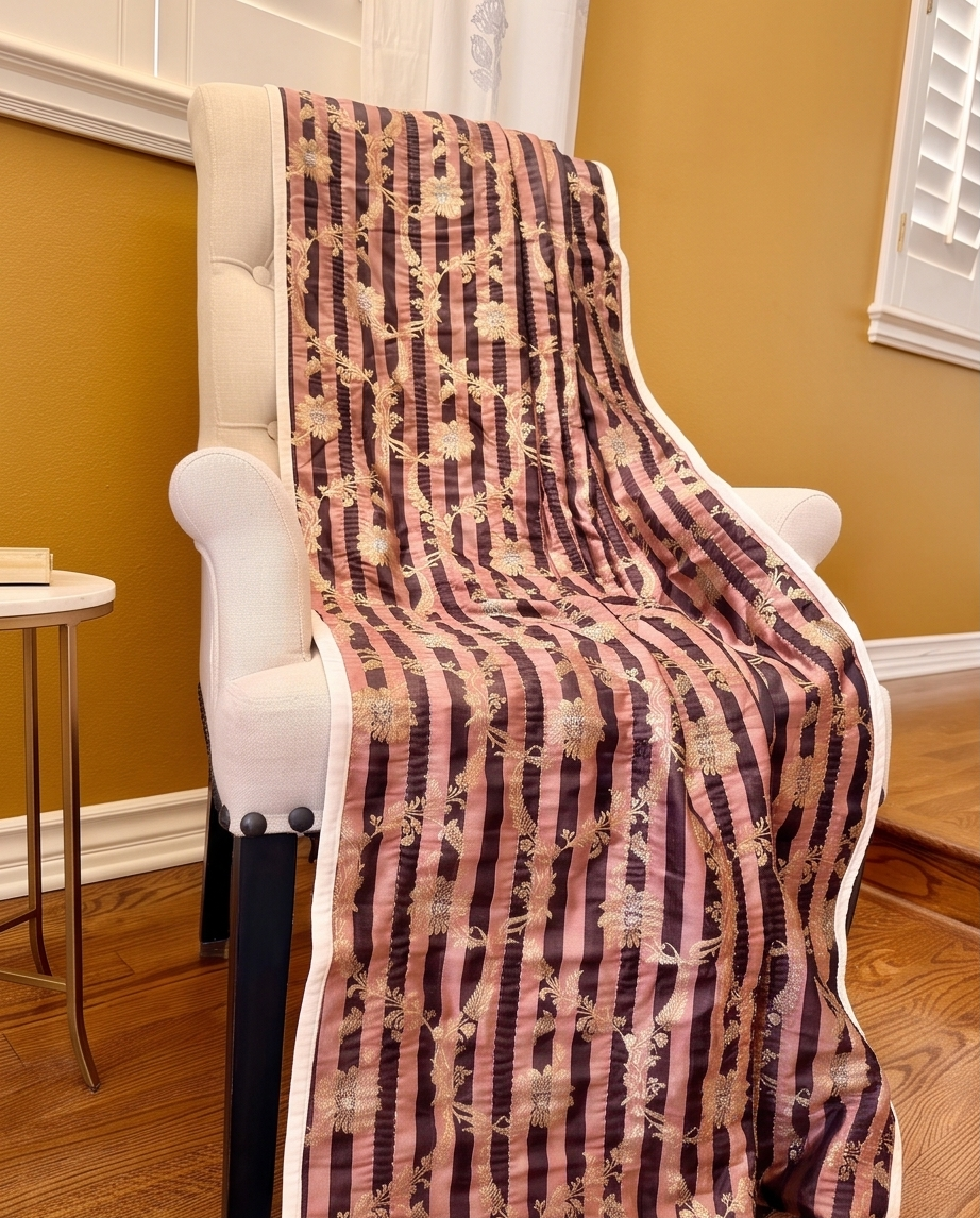 The Anarbagh Throw